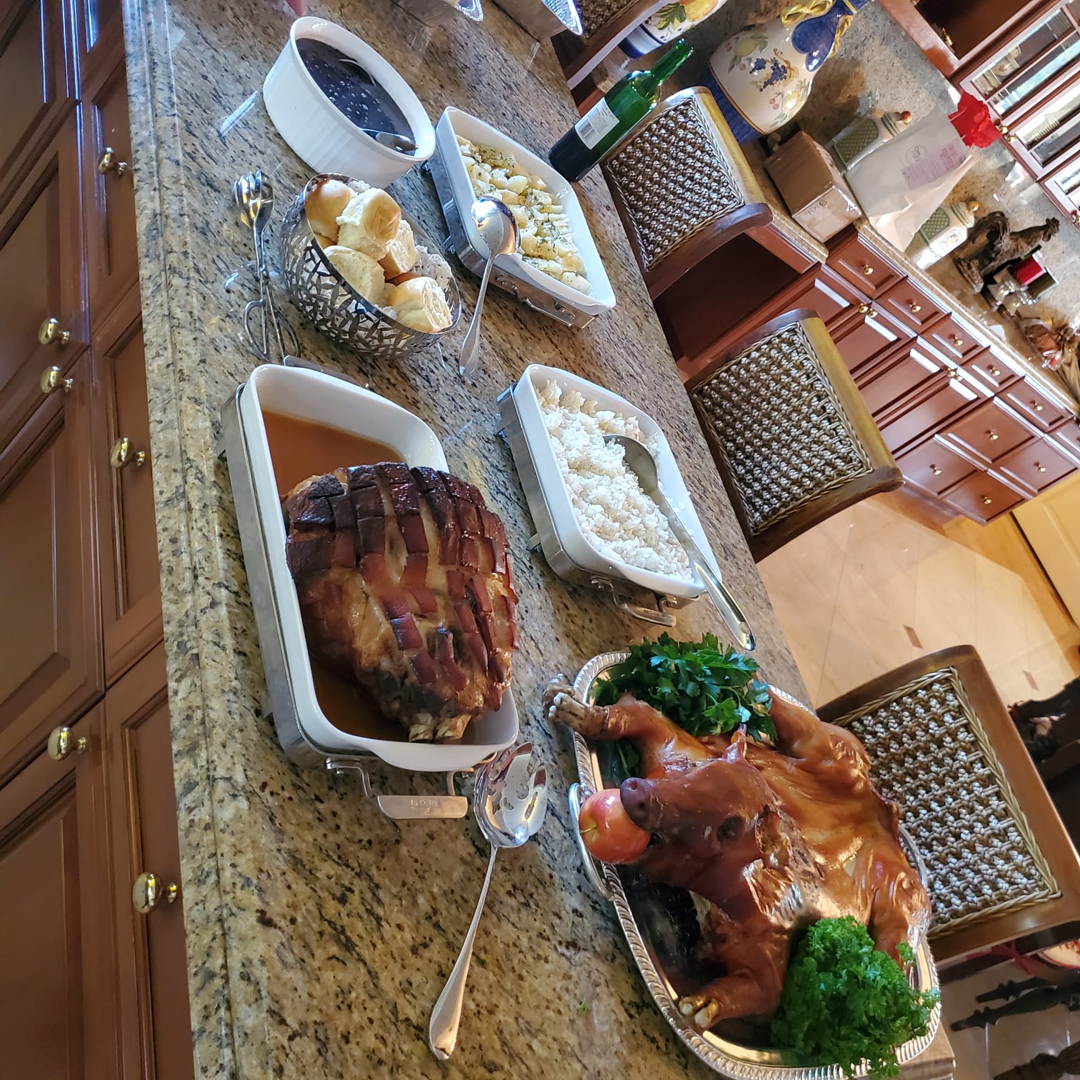 Cuban Christmas, Christmas Eve, holiday traditions, Cuban cuisine, Christmas dinner, holiday feast, cultural celebration, family gathering, traditional food, festive decor.